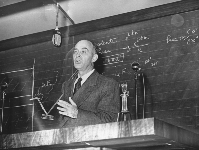 enrico-fermi_tomos-en-accin.png